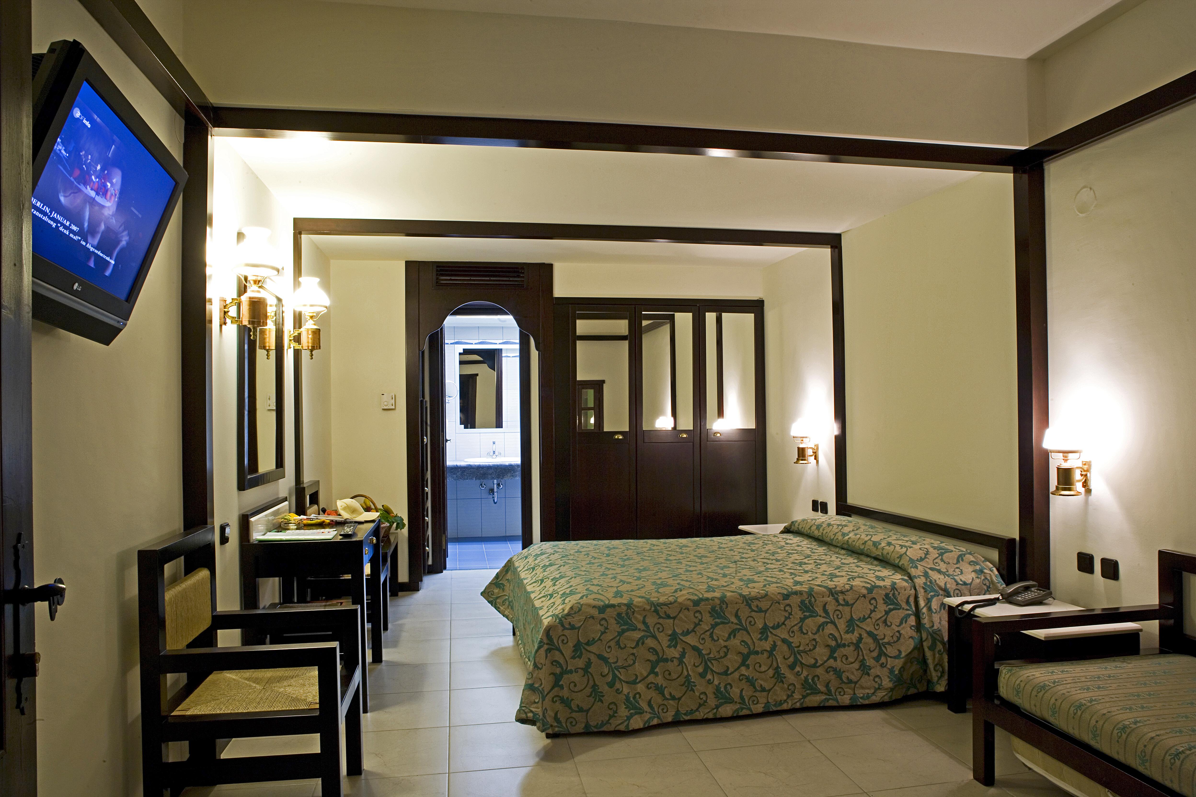 Simantro Resort Sani  Exterior photo A room at the hotel