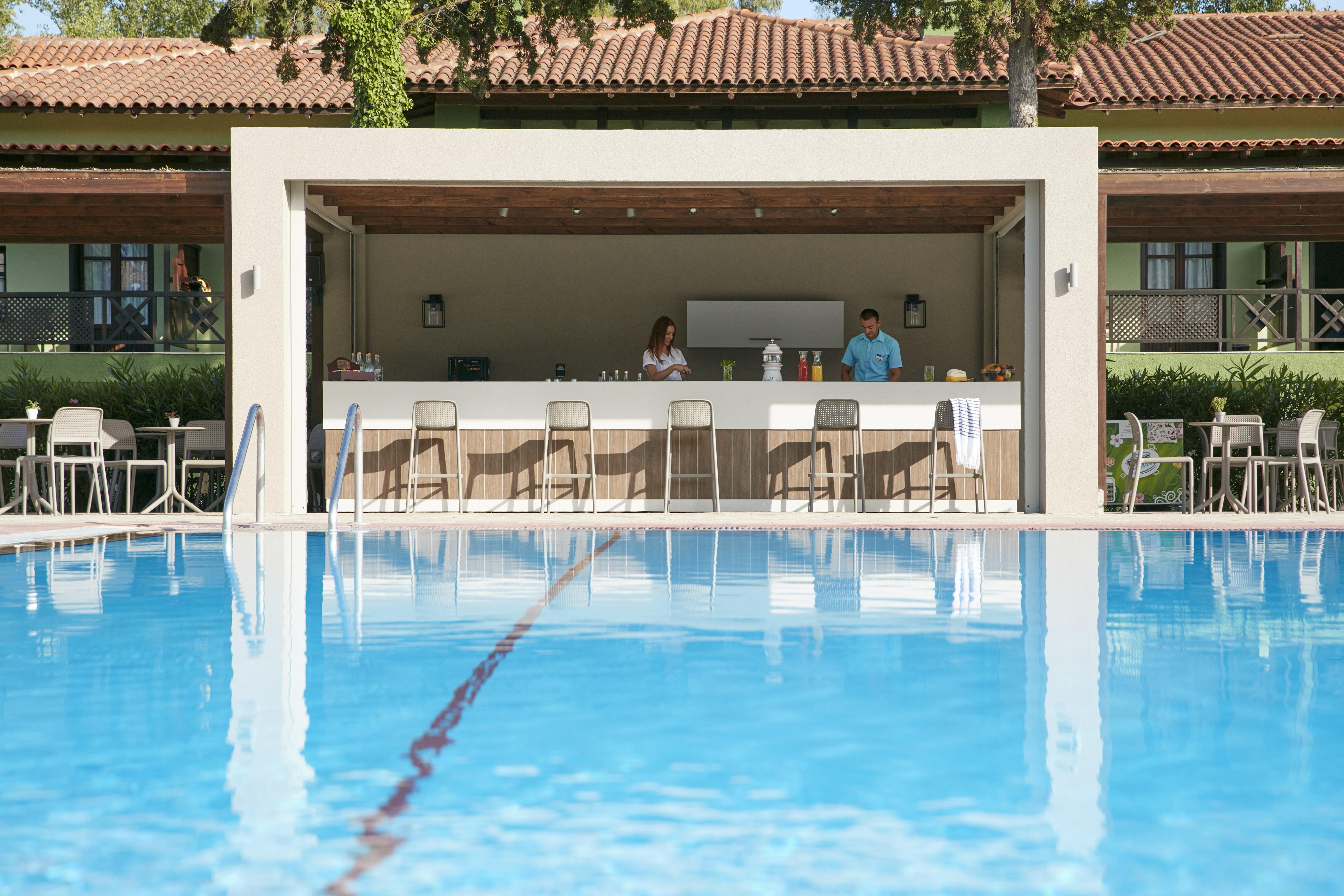 Simantro Resort Sani  Exterior photo Pool bar