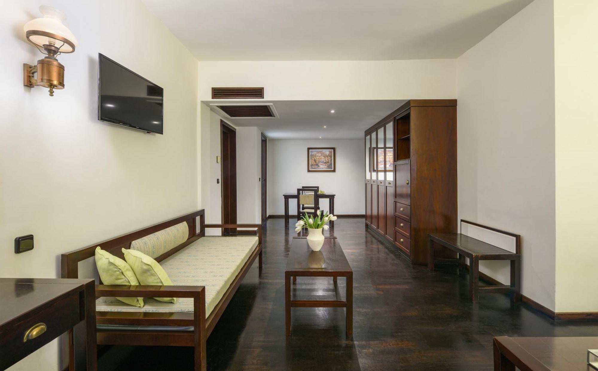 Simantro Resort Sani  Room photo A room at the hotel